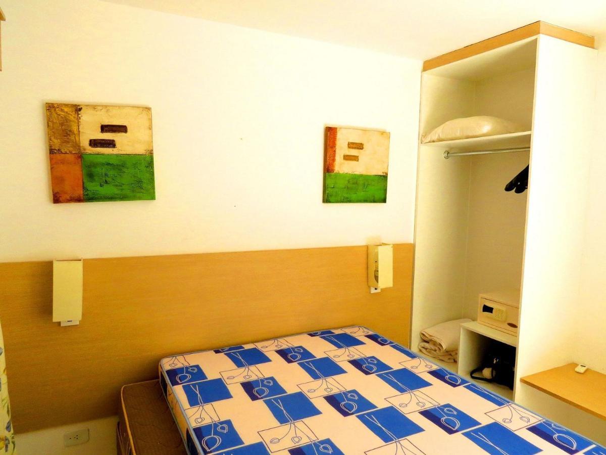 Pontal Do Lago Apartamentos Para Temporada Caldas Novas Exteriör bild