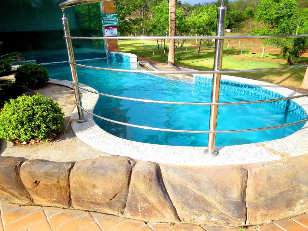 Pontal Do Lago Apartamentos Para Temporada Caldas Novas Exteriör bild