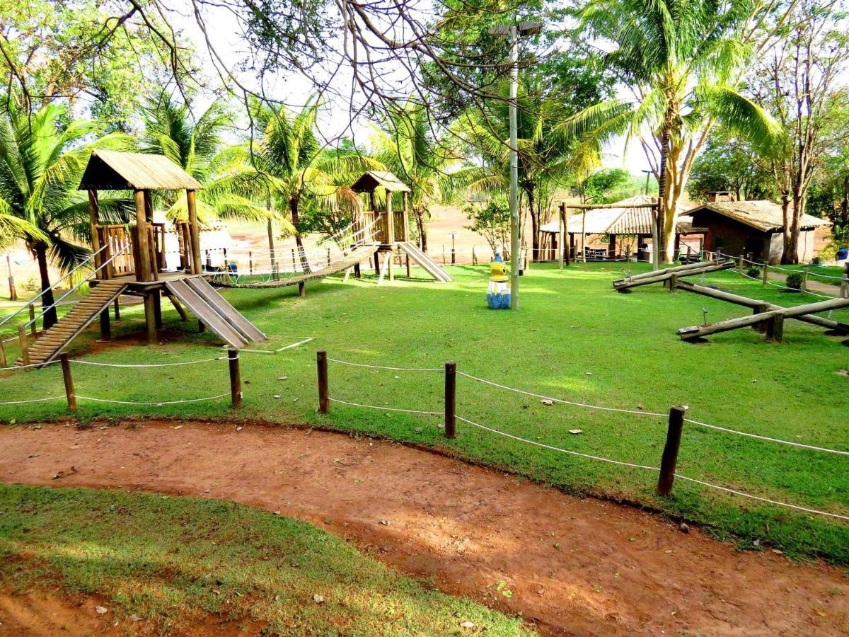 Pontal Do Lago Apartamentos Para Temporada Caldas Novas Exteriör bild